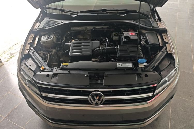 Volkswagen Bora 2018 car image #24
