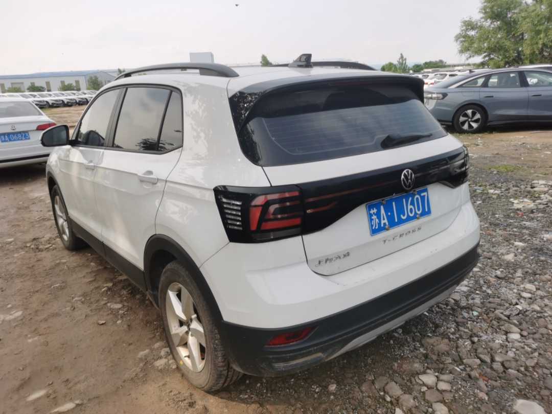 Volkswagen T-Cross 2024 #3 Volkswagen T-Cross 2024 car image #3