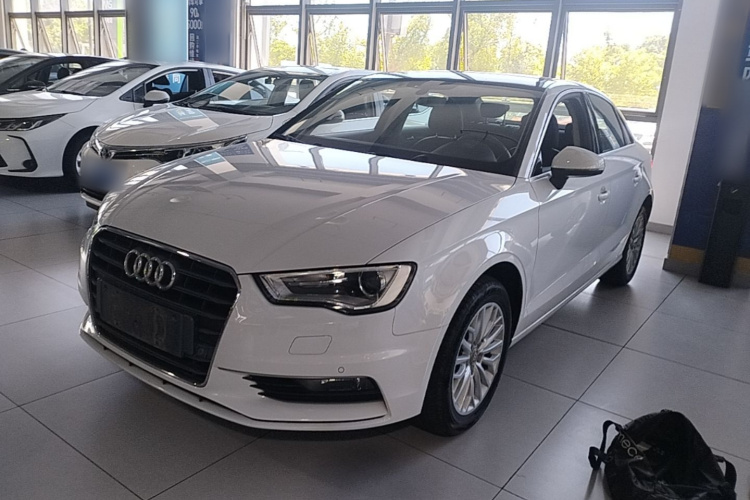 Audi A3 2016 immagine di auto #2