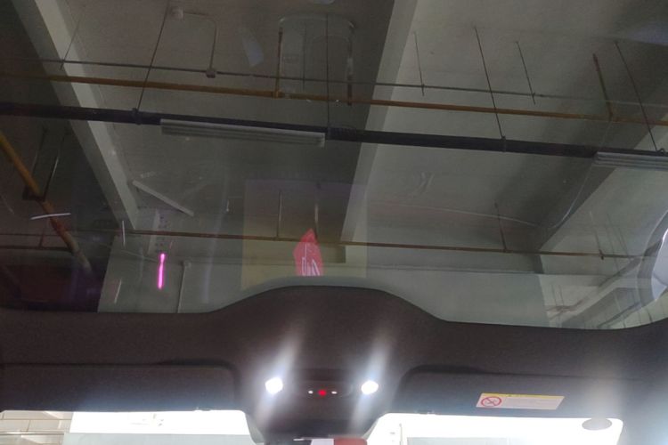 MI SU7 2024 car image #18