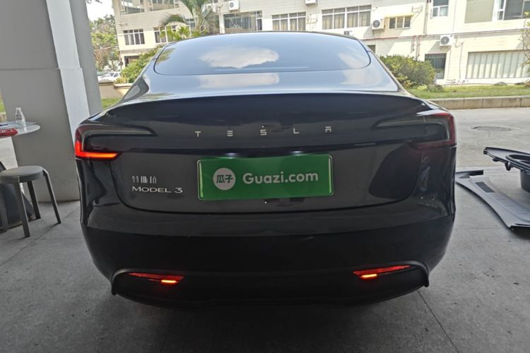 Tesla Model 3 2025 #4 Tesla Model 3 2025 immagine di auto #4