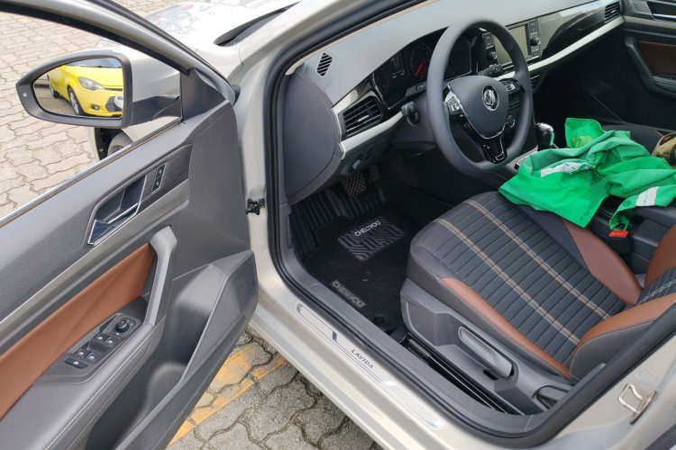 Volkswagen Lavida 2019 imagen de coche #16