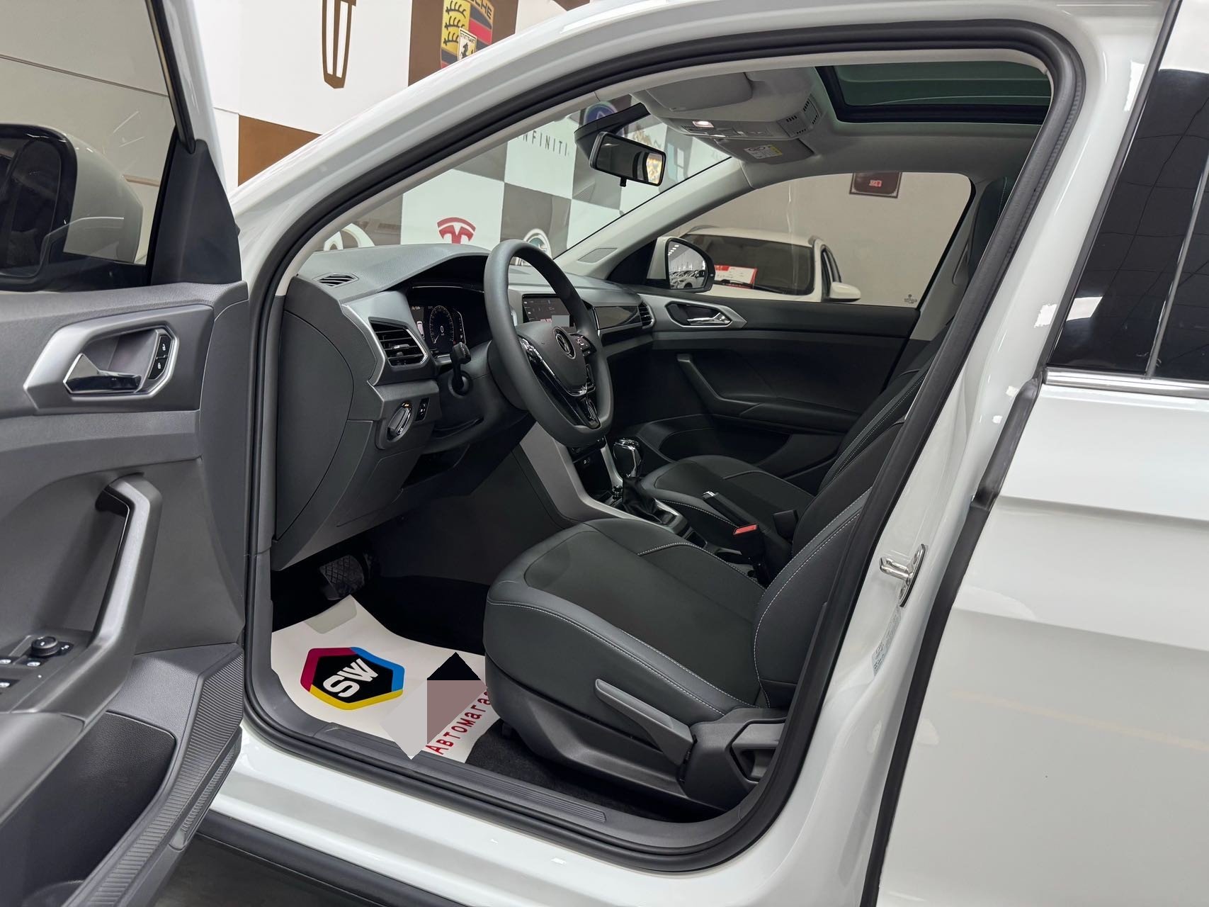 Volkswagen T-Cross 2023 #7 Volkswagen T-Cross 2023 car image #7