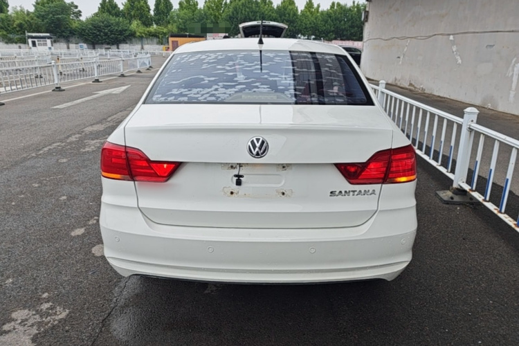 Volkswagen Santana 2018 car image #6