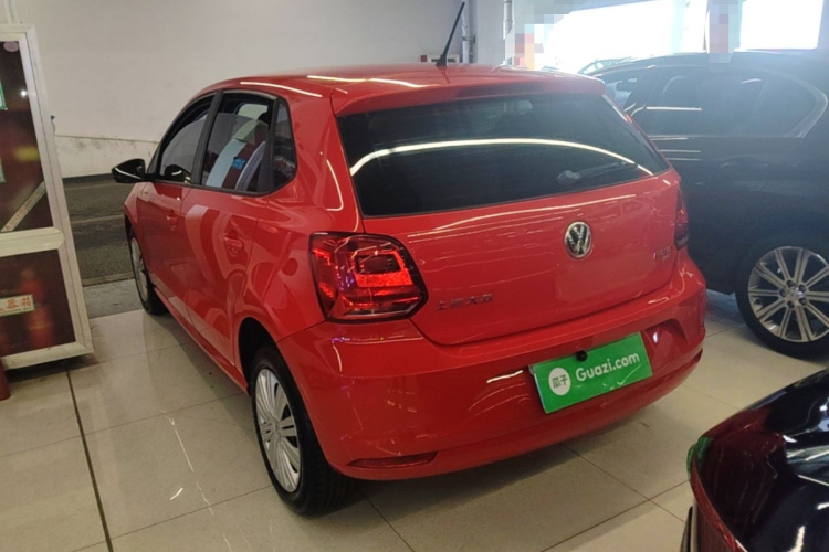 Volkswagen Polo 2016 car image #5
