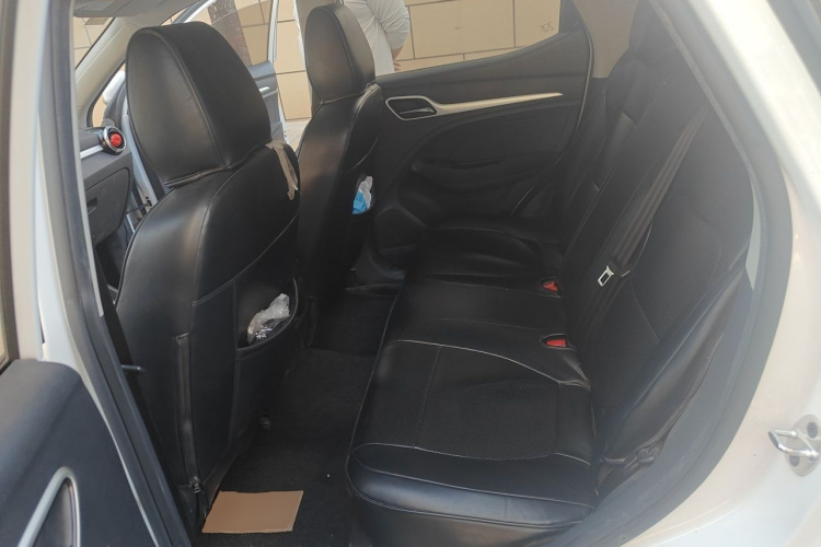 MG ZS 2019 car image #10