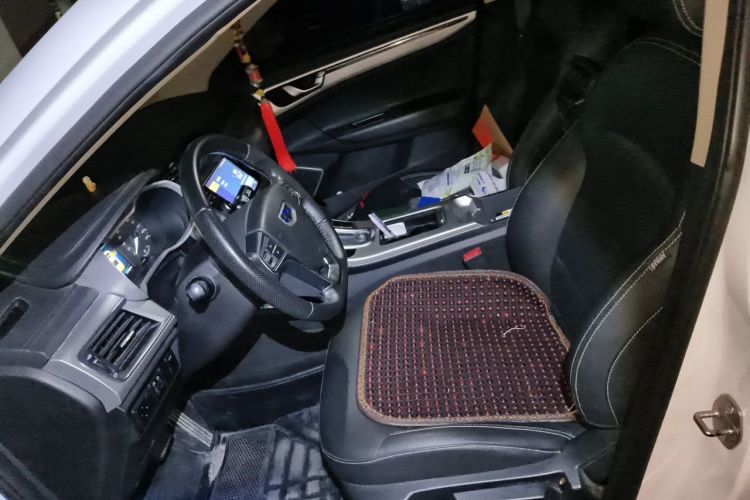 GEELY Emgrand GL 2017 car image #19