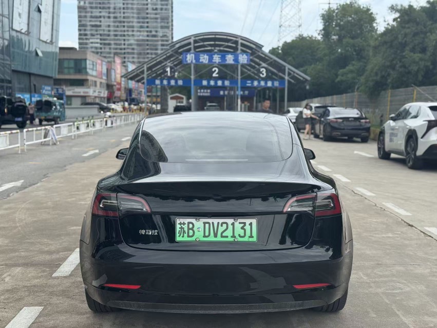 Tesla Model 3 2023 #5 Tesla Model 3 2023 car image #5