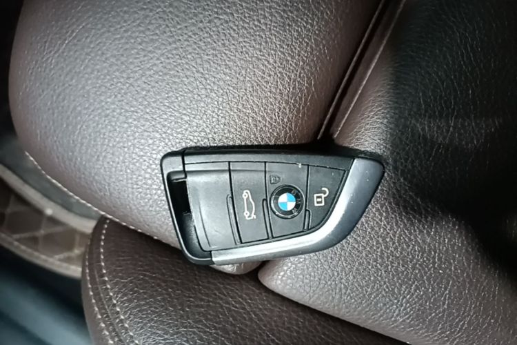 BMW X1 2022 #9 BMW X1 2022 car image #9