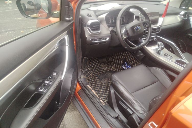 GEELY Coolray 2019 #16 GEELY Coolray 2019 car image #16