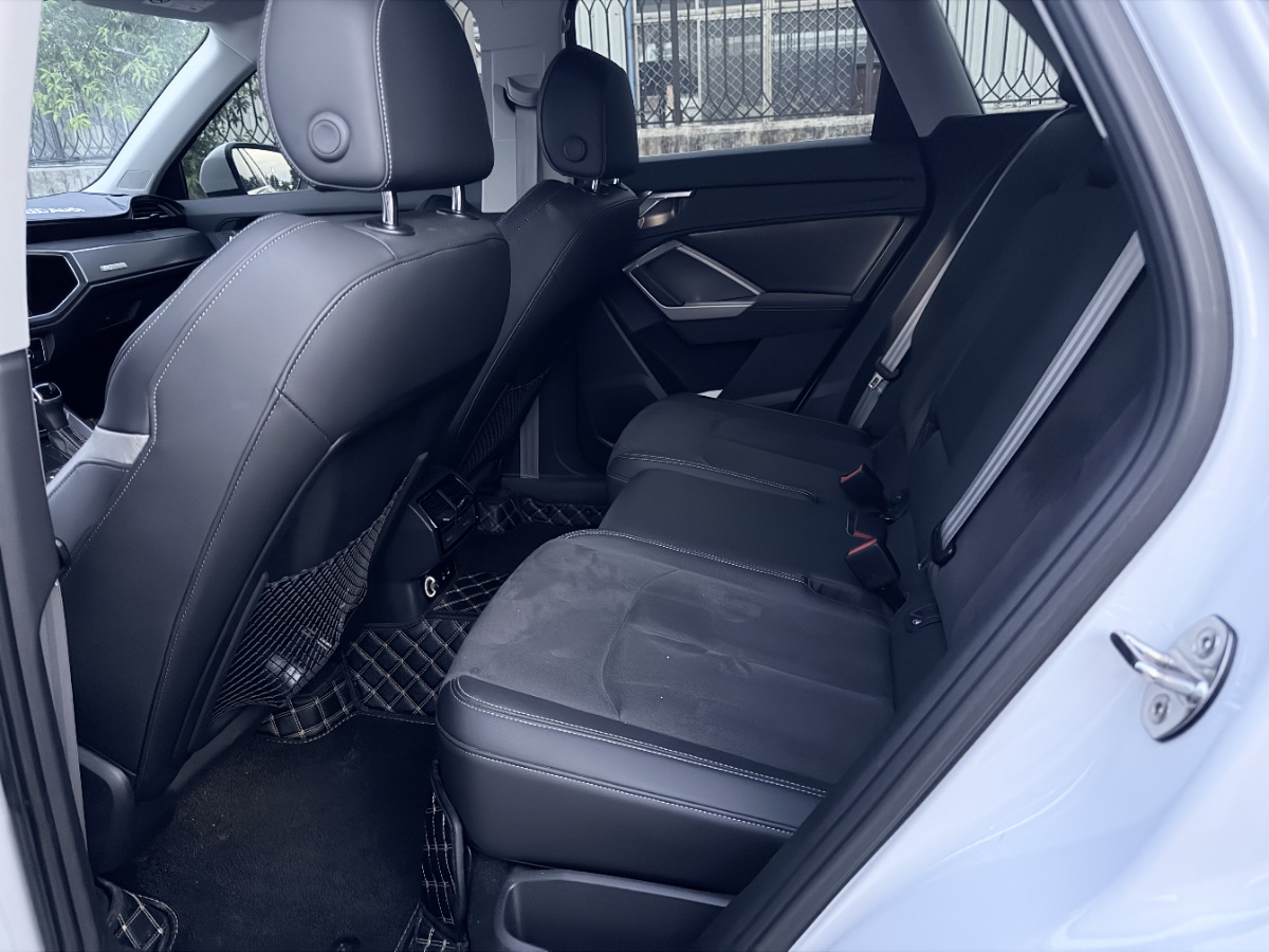 Audi Q3 2022 #6 Audi Q3 2022 car image #6