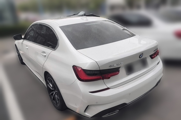 BMW 3 Series 2021 car image #5