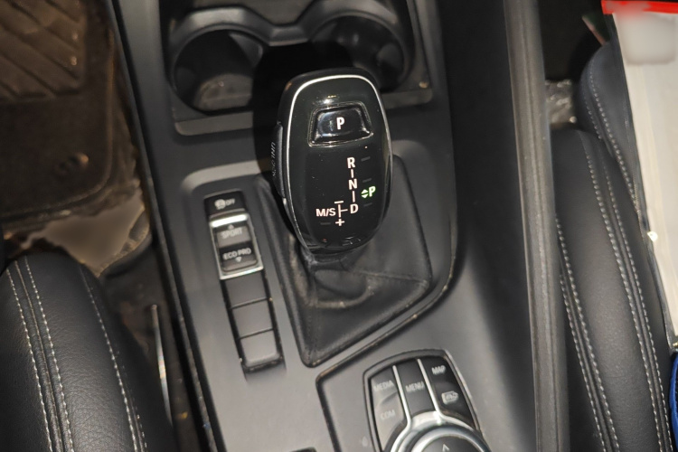 BMW X1 2021 car image #18