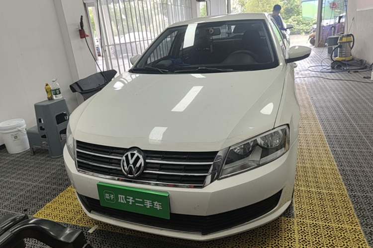 Volkswagen Lavida 2017 car image #3