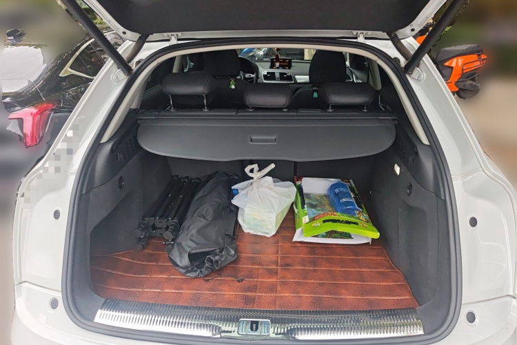 Audi Q3 2016 #17 Audi Q3 2016 car image #17