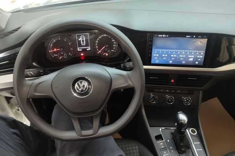 Volkswagen Bora 2019 #10 Volkswagen Bora 2019 car image #10
