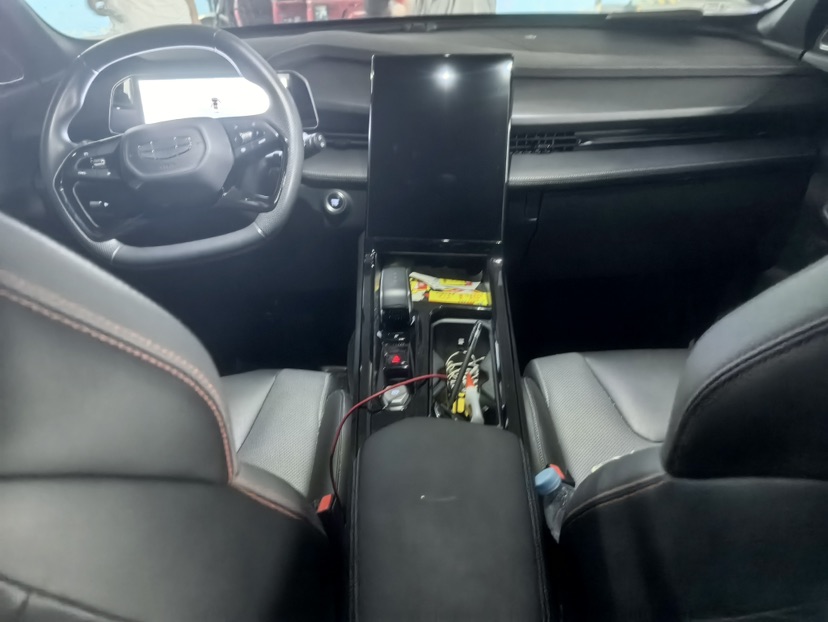 GEELY Boyue 2024 #4 GEELY Boyue 2024 imagen de coche #4