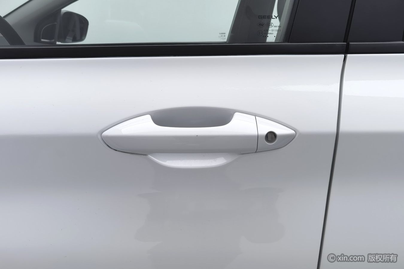 GEELY Coolray 2024 immagine di auto #19