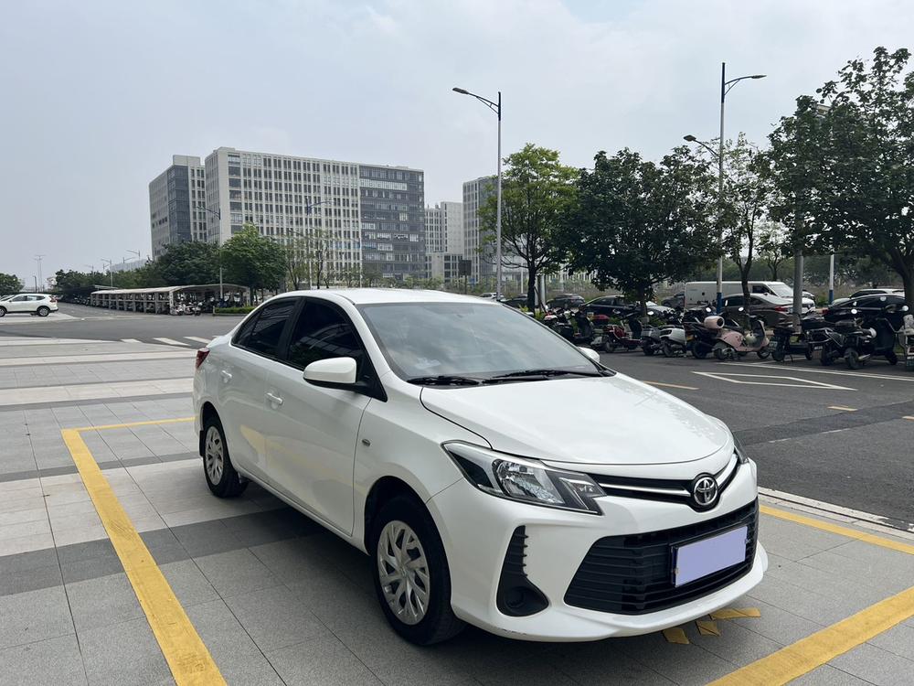 Toyota Vios 2021 car image #3