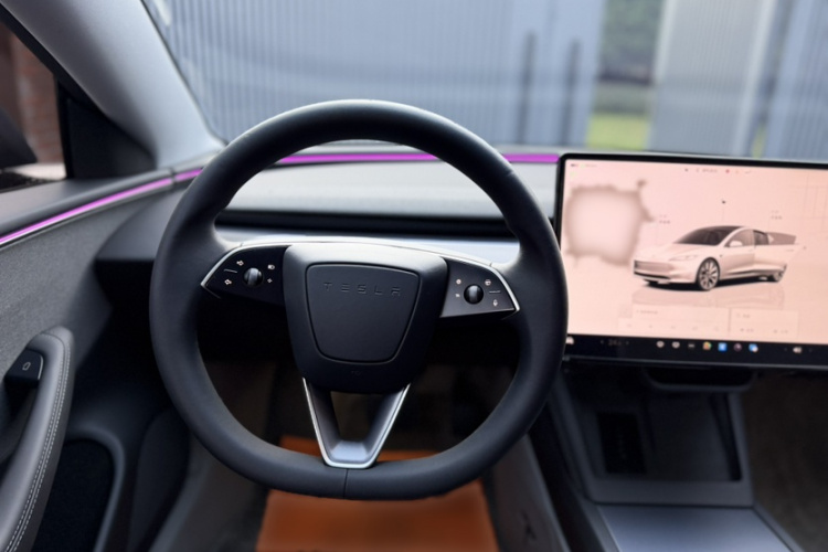 Tesla Model 3 2025 #16 Tesla Model 3 2025 car image #16