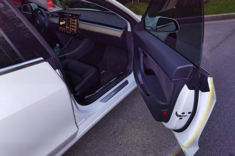 Tesla Model 3 2020 #27 Tesla Model 3 2020 car image #27