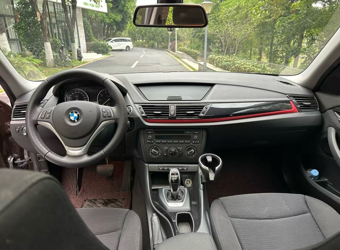 BMW X1 2017 #4 BMW X1 2017 car image #4