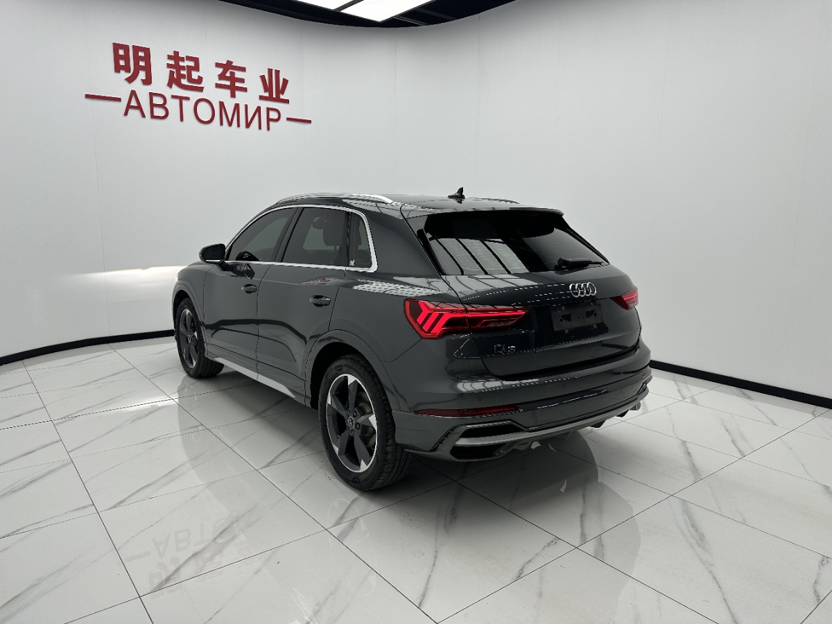 Audi Q3 2023 #8 Audi Q3 2023 car image #8