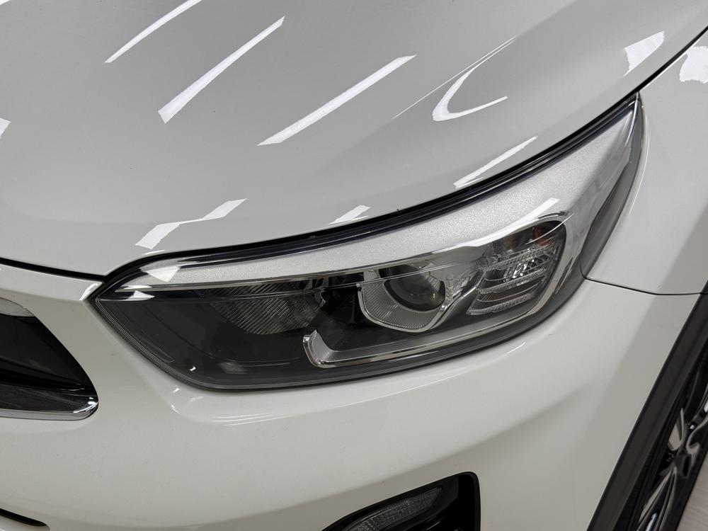 Kia KX1 2019 car image #12