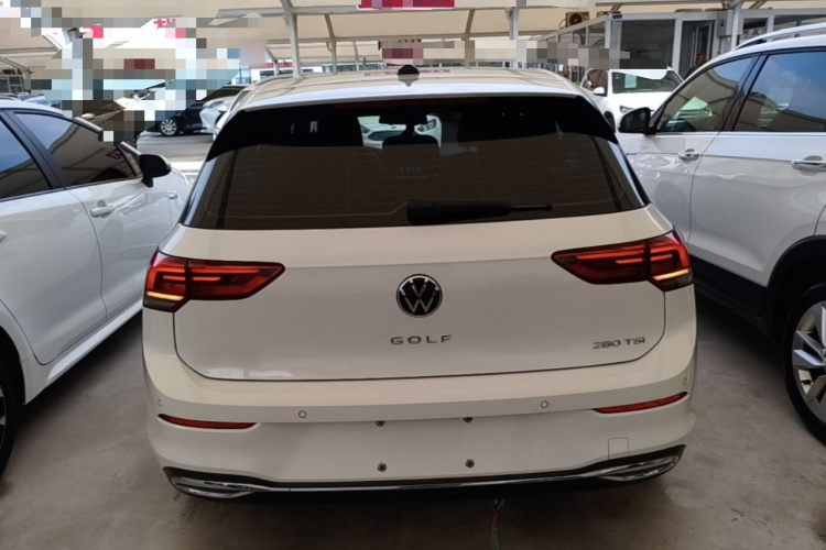 Volkswagen Golf 2021 car image #6