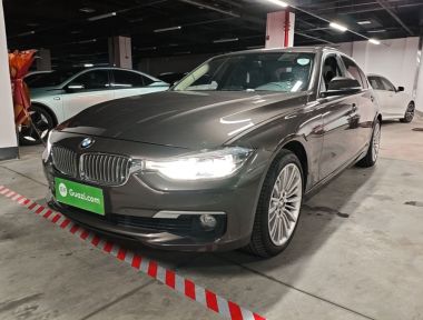 BMW 3 Series 2018 car image 