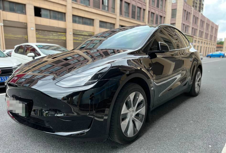 Tesla Model Y 2022 car image 