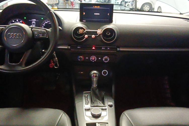 Audi A3 2020 image de voiture #13