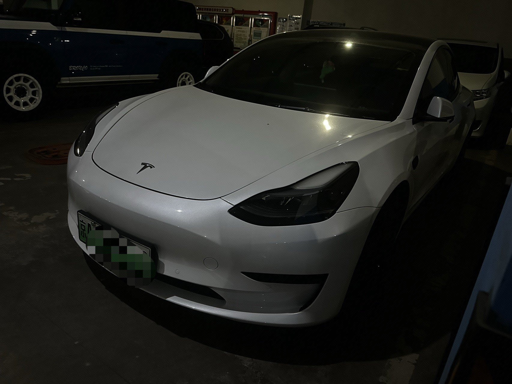 Tesla Model 3 2023 Tesla Model 3 2023 car image
