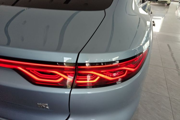 BYD Han 2023 #8 BYD Han 2023 car image #8