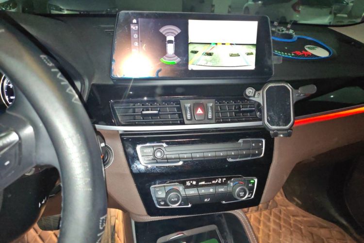 BMW X1 2021 #13 BMW X1 2021 immagine di auto #13