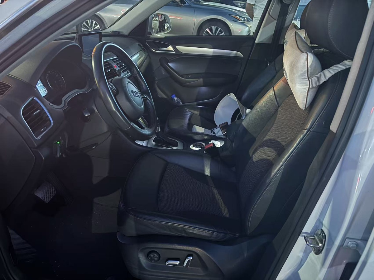 Audi Q3 2017 #3 Audi Q3 2017 car image #3