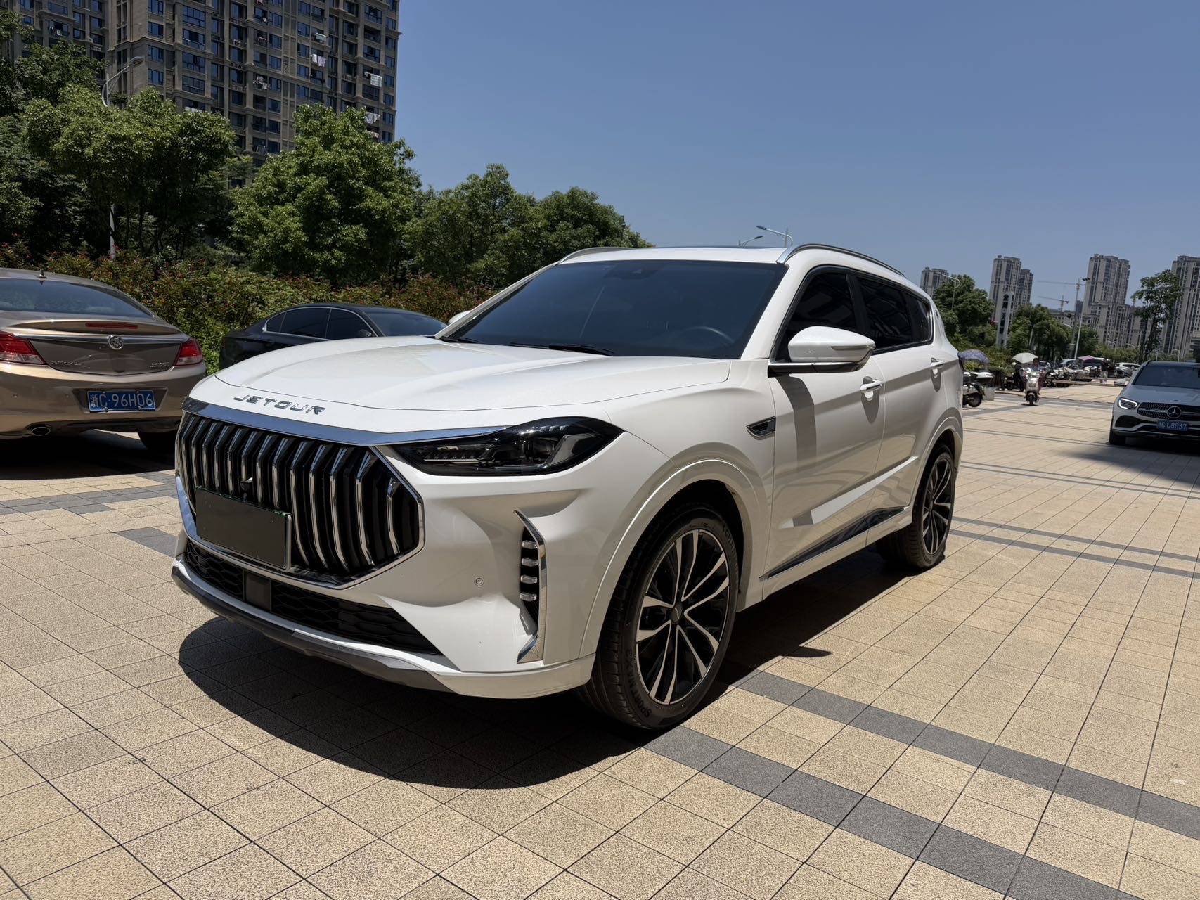 Jetour X70 PLUS 2023 Jetour X70 PLUS 2023 car image