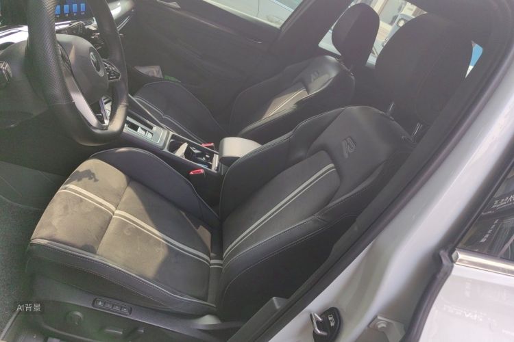 Volkswagen Golf 2023 #17 Volkswagen Golf 2023 car image #17