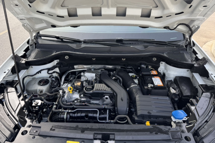 Volkswagen Tharu 2023 immagine di auto #14