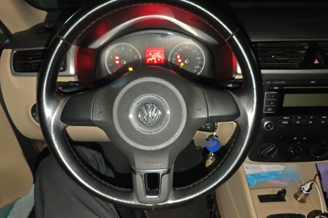 Volkswagen Bora 2012 immagine di auto #22
