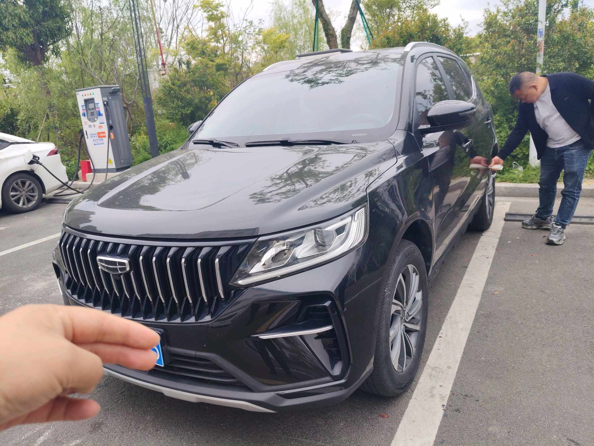 GEELY Vision X6 2021 car image 