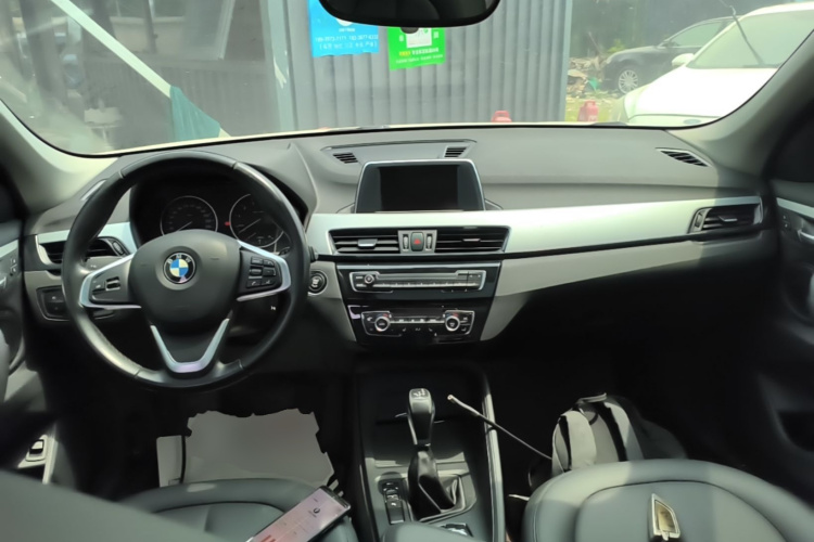 BMW X1 2017 #11 BMW X1 2017 car image #11