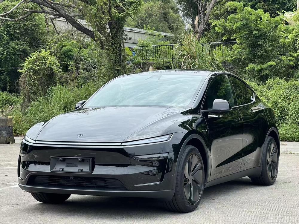 Tesla Model Y 2026 Tesla Model Y 2026 car image