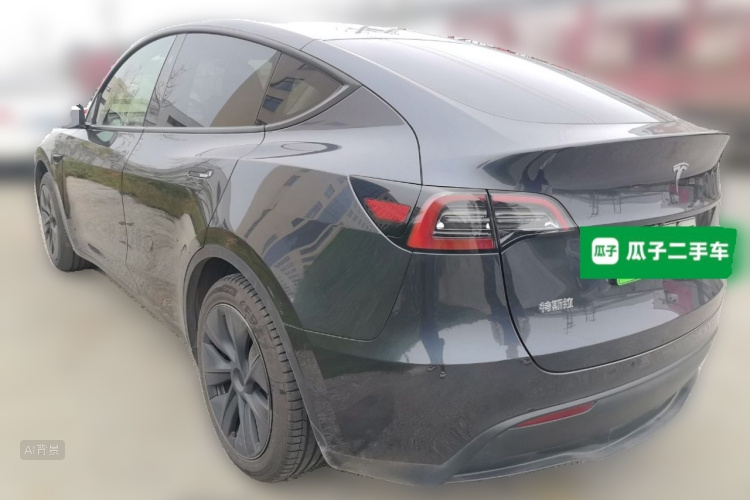 Tesla Model Y 2024 #5 Tesla Model Y 2024 car image #5