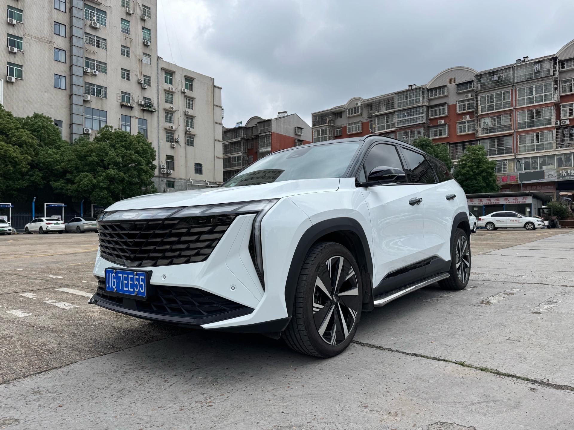 GEELY Boyue L 2023 car image 