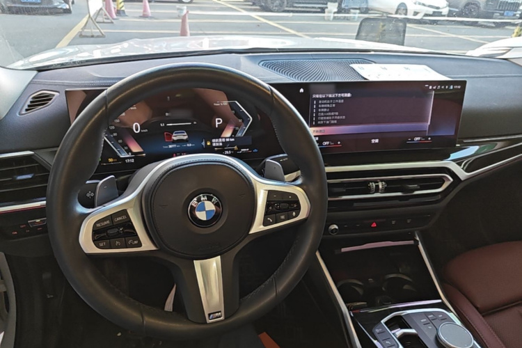 BMW 3 Series 2023 car image #16