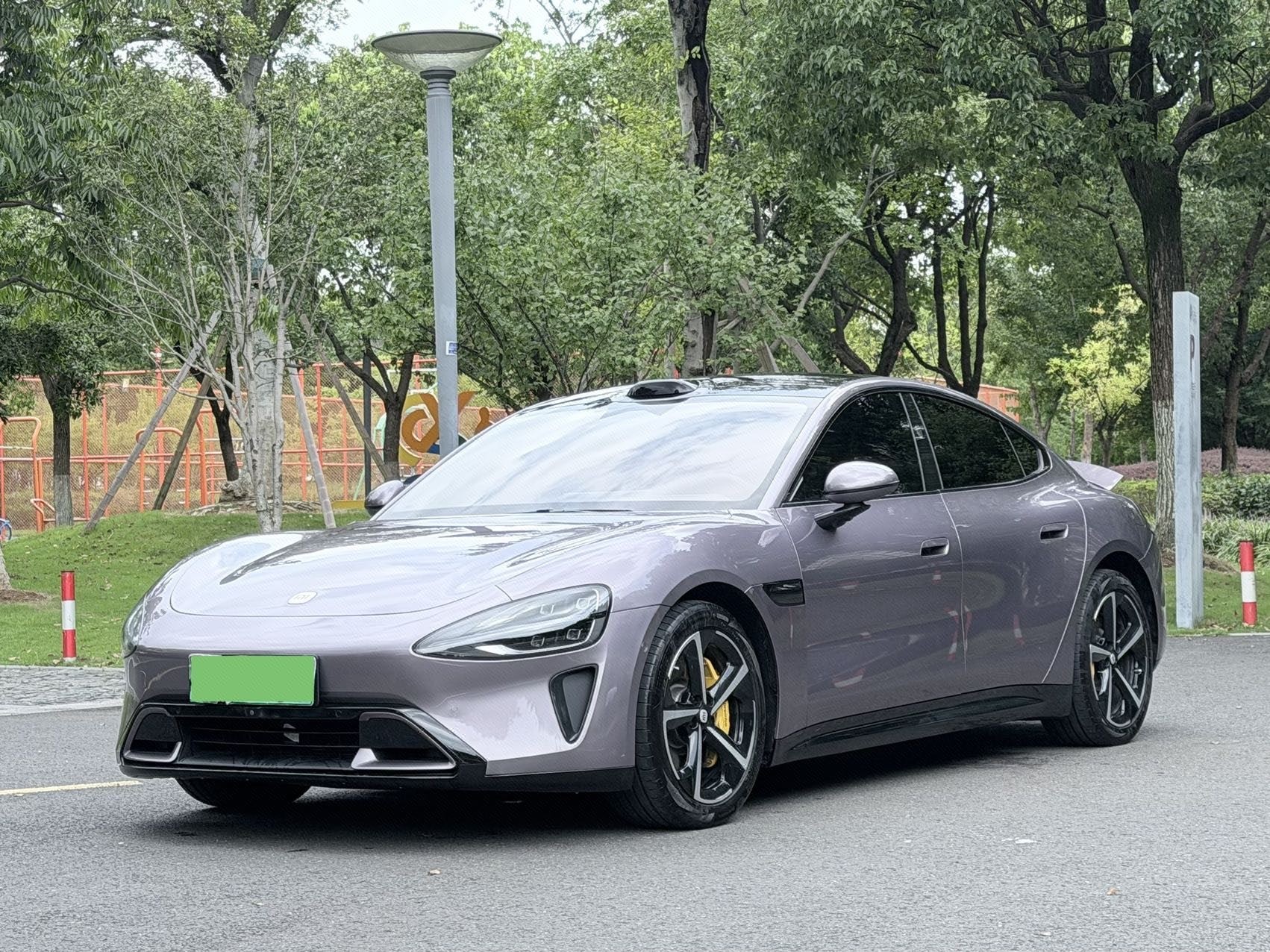 MI SU7 2025 car image 