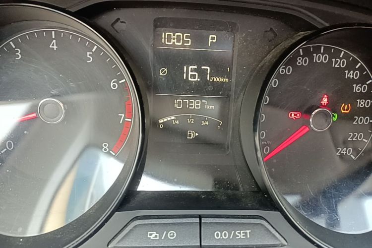 Volkswagen Lavida 2016 car image #14