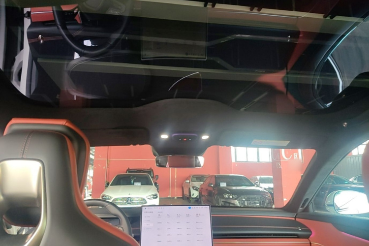 MI SU7 2024 car image #18