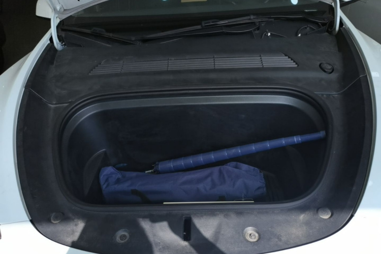 Tesla Model Y 2022 #22 Tesla Model Y 2022 car image #22